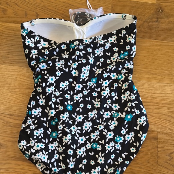Floral Black Anne Cole Swimsuit - Picture 2 of 5